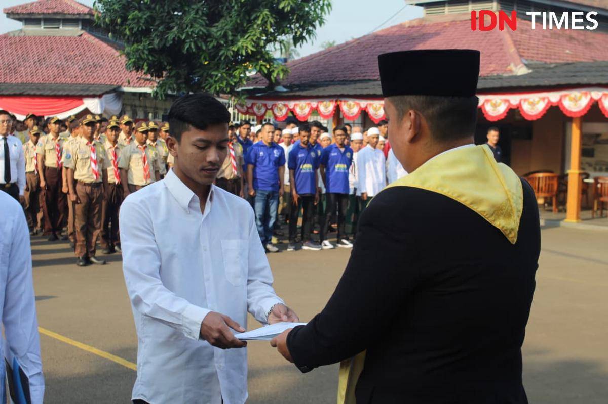 Narapidana Lapas Pemuda Kelas IIA Tangerang dapat remisi HUT ke-80 RI (IDN Times/Maya Aulia Aprilianti)