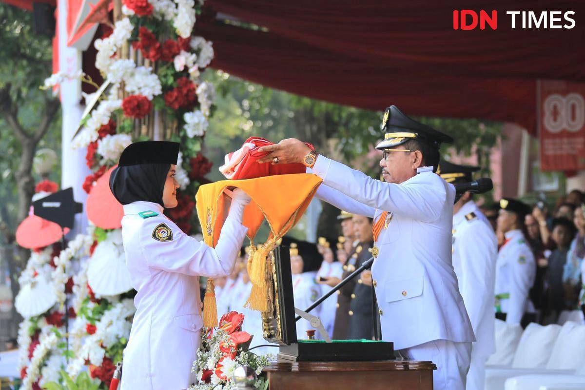 Upacara peringatan HUT Ke-80 RI di Kota Tangerang (IDN Times/Maya Aulia Aprilianti)