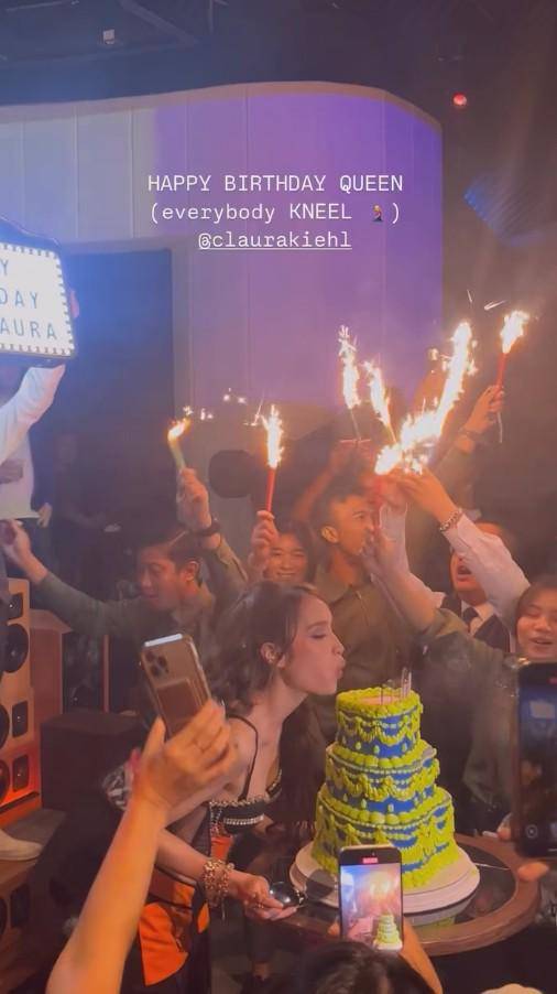 Artis di Ulang Tahun Cinta Laura (Instagram.com/claurakiehl)