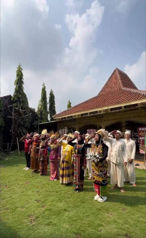 Irfan Hakim upacara bendera 17 Agustus (instagram.com/irfanhakim75)