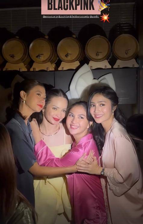 Artis di Ultah ke-33 Enzy Storia (Instagram.com/enzystoria)