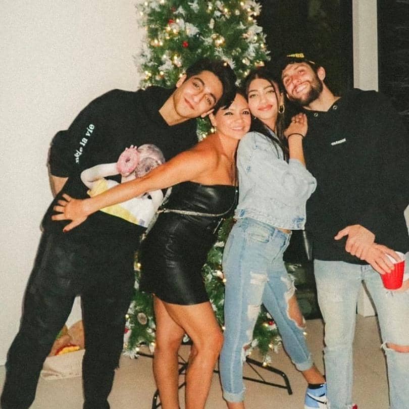 keluarga Ahaan Panday