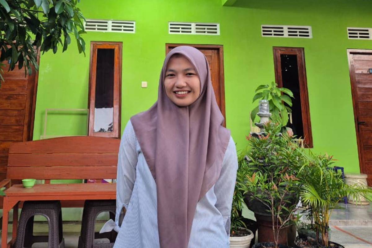 Mutiara Widiawati, mahasiswi baru Program Studi D4 Tata Busana UNY. (uny.ac.id)