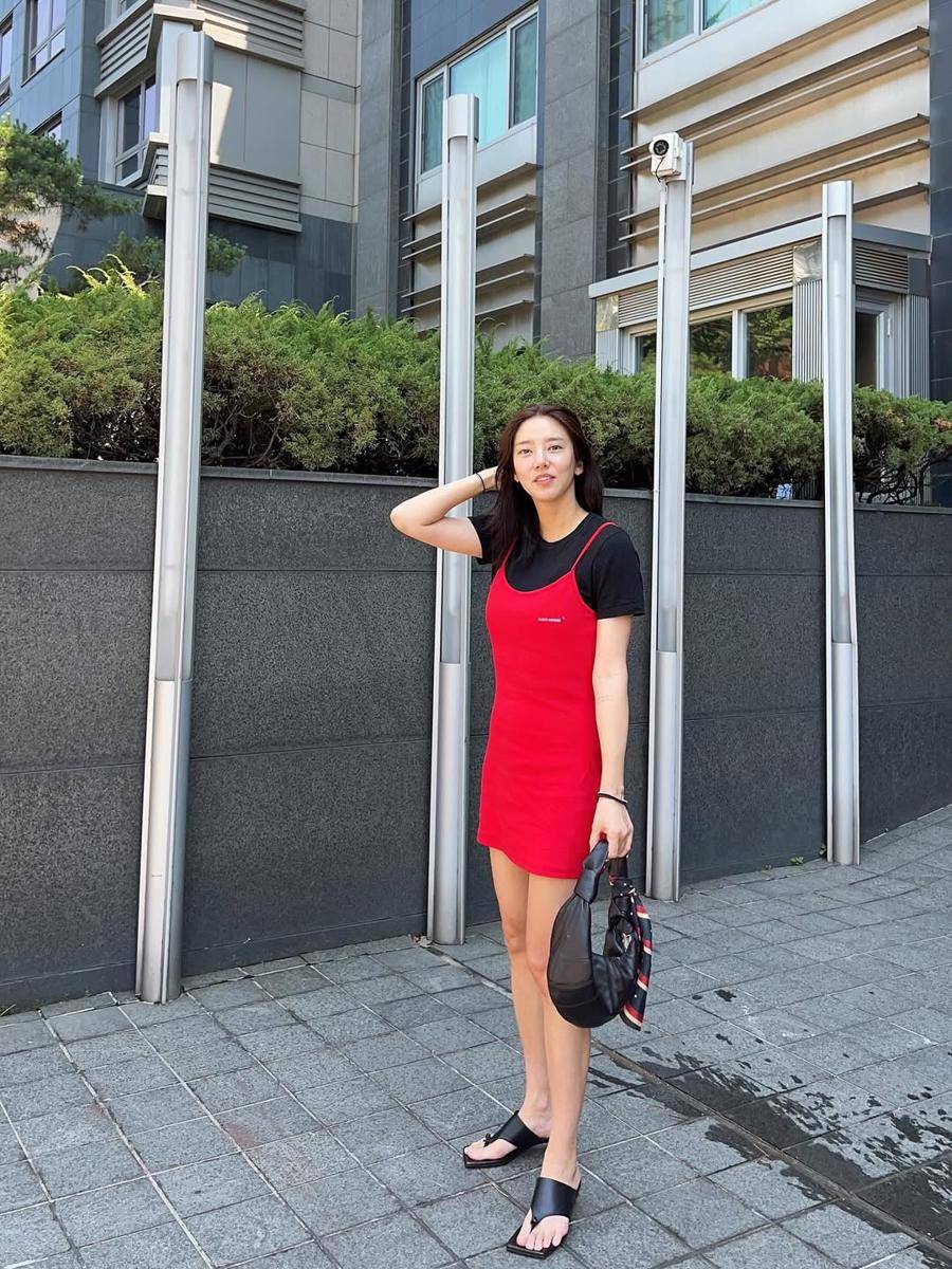 potret Son Dam Bi pasca melahirkan (via instagram.com/xodambi)