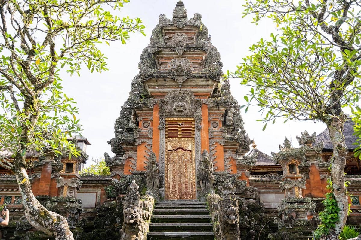 8 Spot Traveling yang Wajib Dikunjungi Para Introvert, Ada Bali!