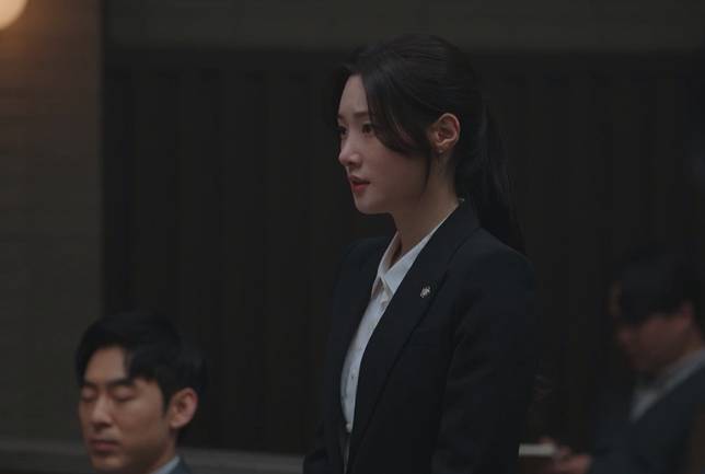 still cut drama Korea Beyond the Bar