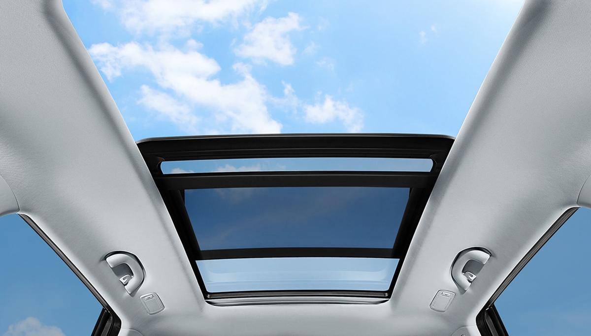 ilustrasi sunroof mobil (wuling.id)