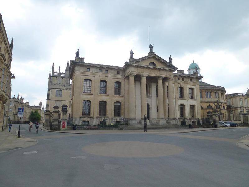 Potret Clarendon Building di Oxford
