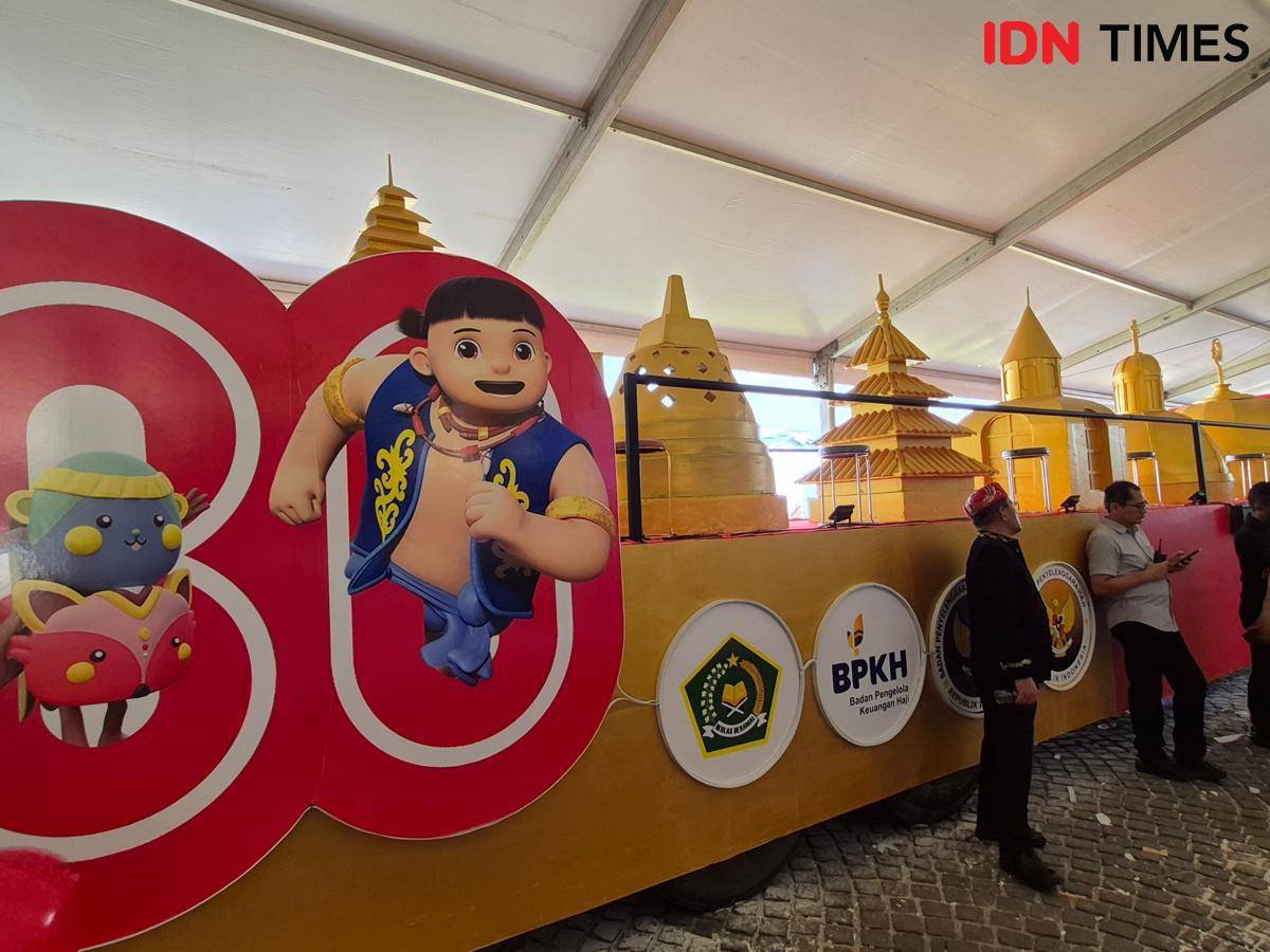 Mobil karnaval Kementerian Agama yang akan tampil pada Minggu malam (17/8/2025).