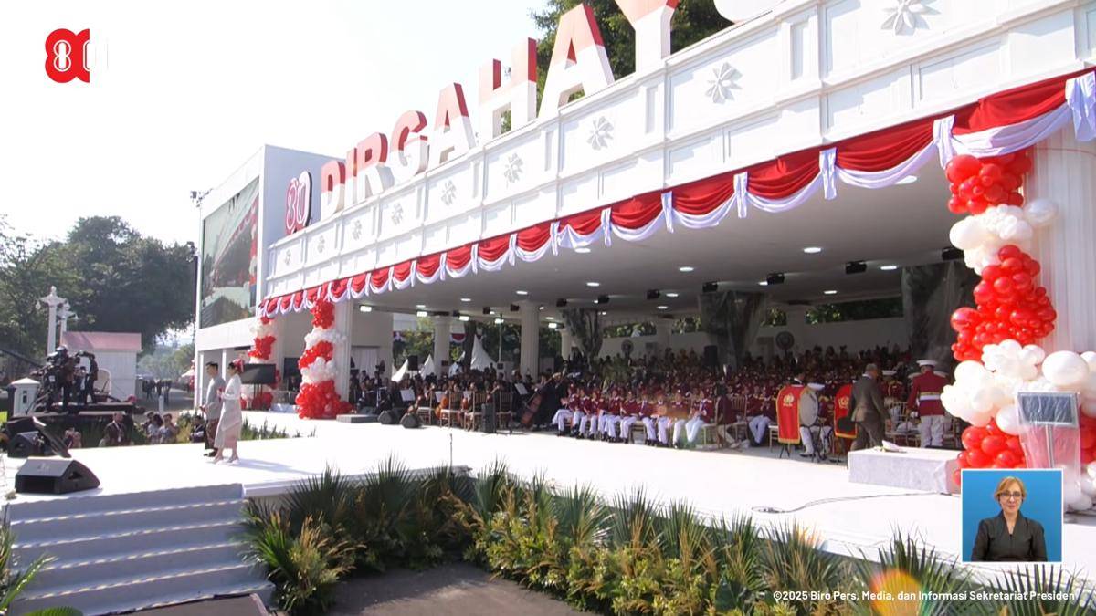 Penampilan Isyana Sarasvati dan Cakra Khan saat Upacara Detik-Detik Proklamasi di Istana Merdeka pada 17 Agustus 2025