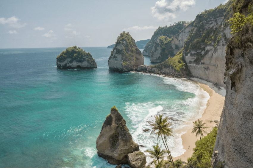 Potret Kelingking Beach di Nusa Penida, Bali