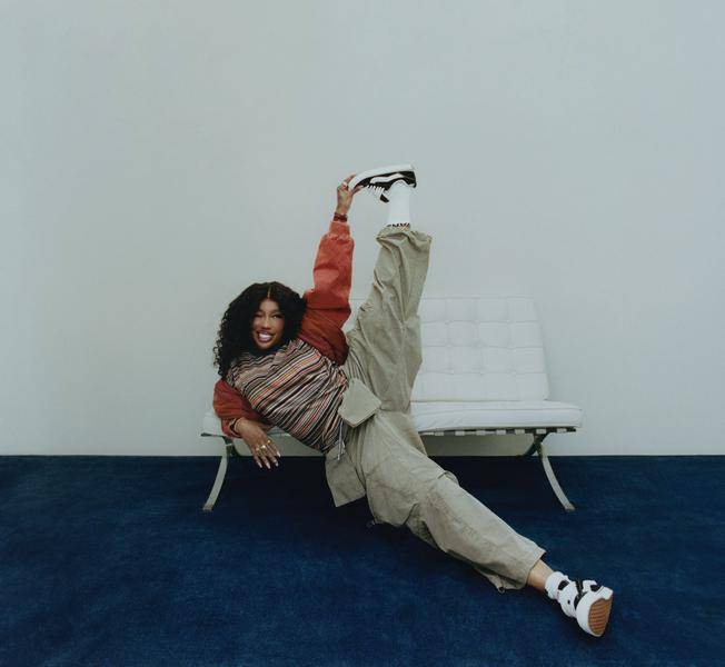 FA25_Brand_Lifestyle_SZA_Studio_3v2F07.jpg