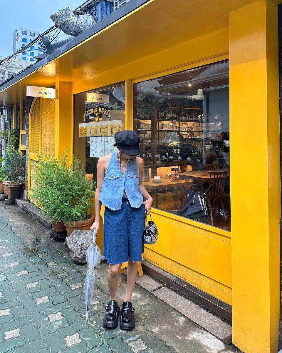 Mix and Match Celana Jeans ala Nazla Alifa Senia (instagram.com/nazlaalifa)