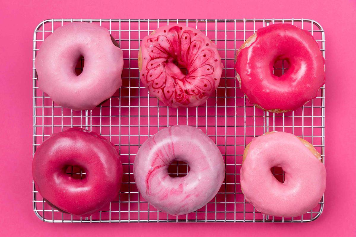 ilustrasi tiriskan donat (freepik.com/freepik)