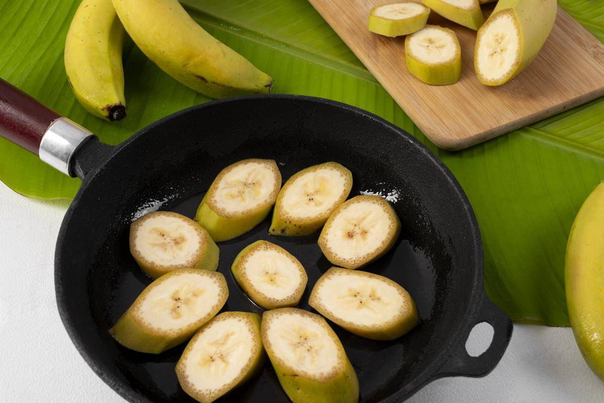 ilustrasi pisang kukus (freepik.com/Freepik)