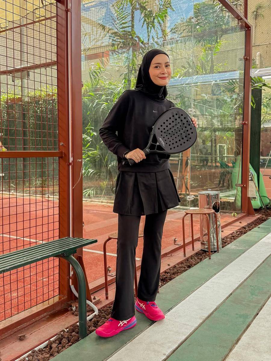 ide outfit olahraga untuk hijabers ala Dhatu Rembulan (instagram.com/dhaturembulan)
