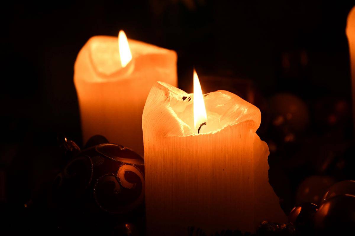 ilustrasi lilin
