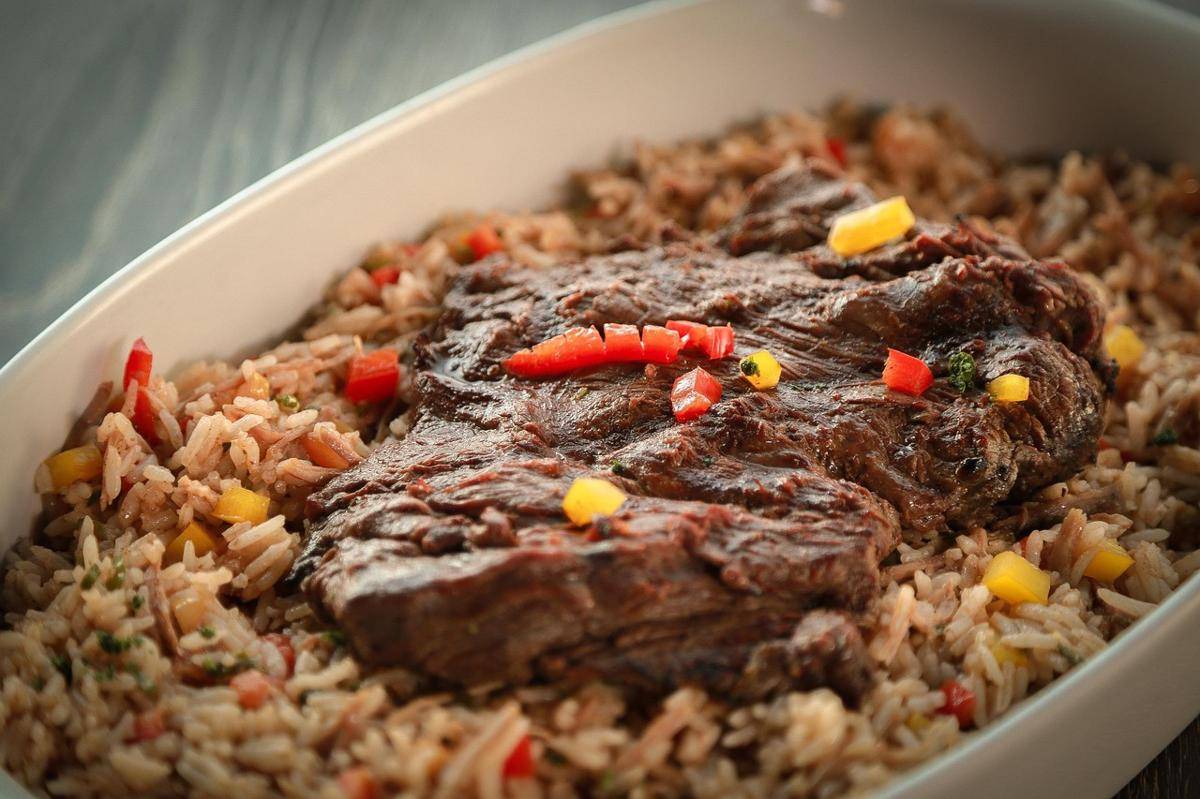 Ilustrasi kuliner nasi jagung (Pixabay/Angelo Rosa)