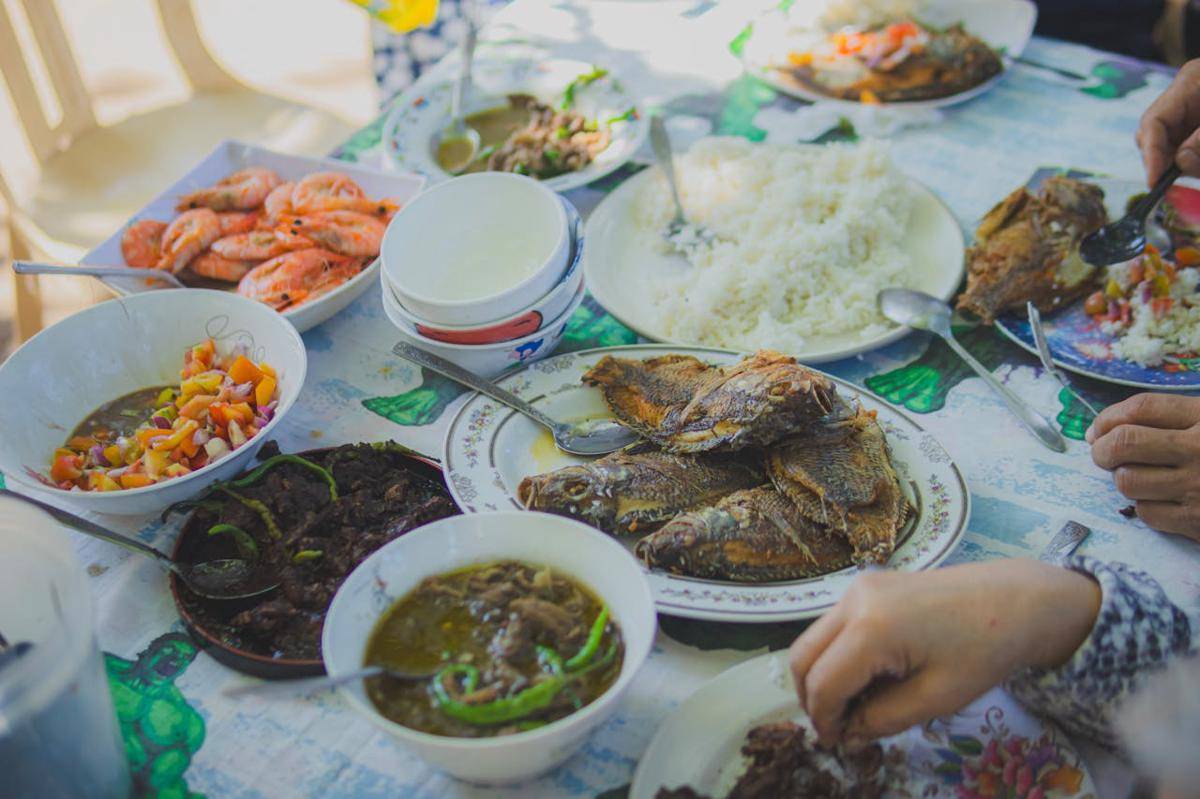 ilustrasi aneka makanan (pexels.com/Nothing Ahead)