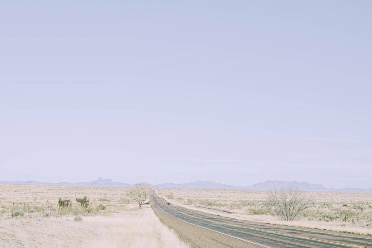 Misteri Cahaya Marfa: lampu aneh di gurun Texas, tak pernah padam. (Pexels/Mizzu Cho)
