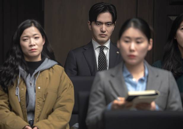 still cut drama Korea Beyond the Bar