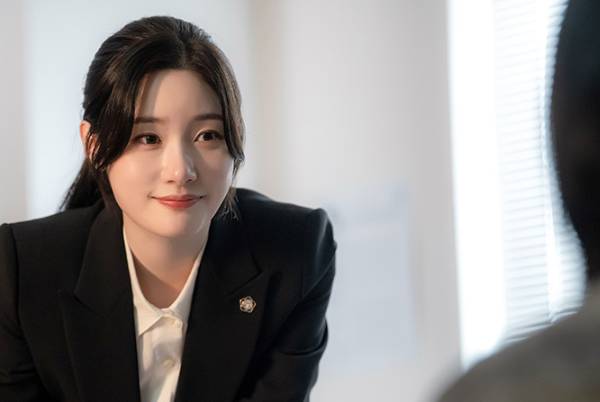 still cut drama Korea Beyond the Bar