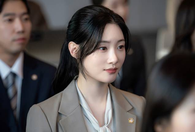 still cut drama Korea Beyond the Bar