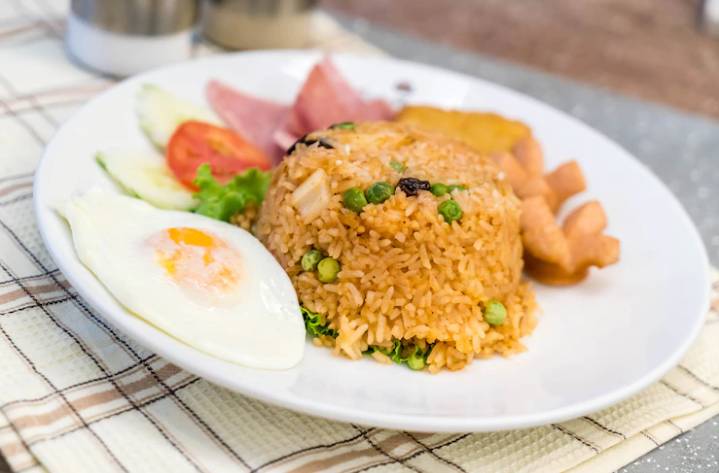 ilustrasi nasi goreng