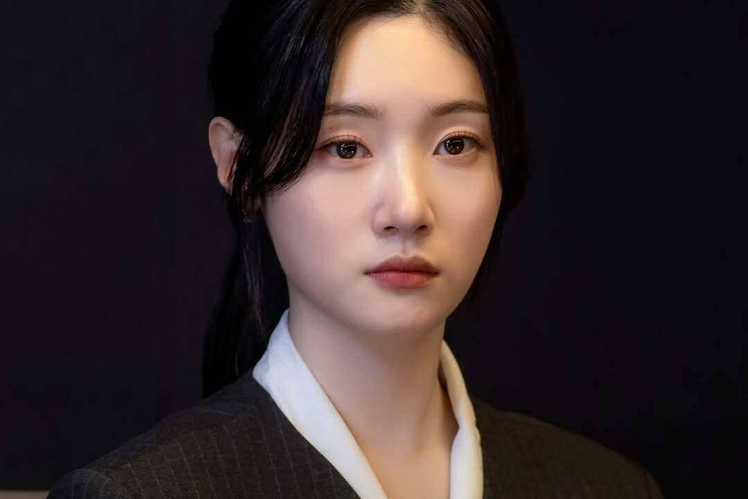 Jung Chae Yeon di Beyond the Bar (instagram.com/jtbcdrama)