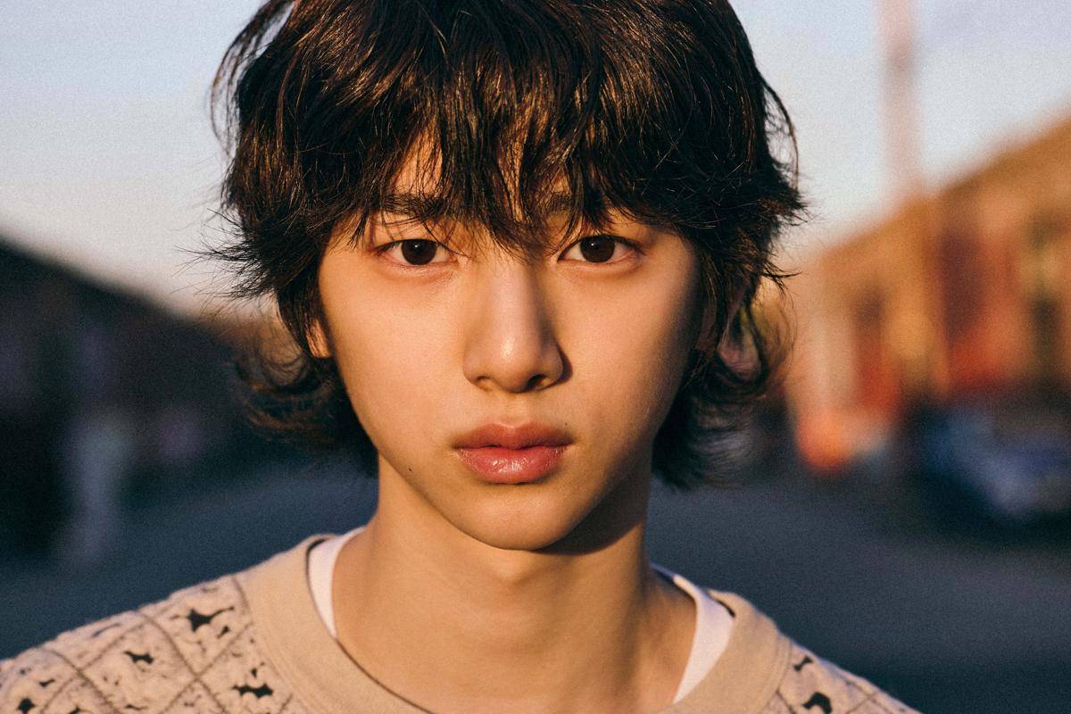 Juhoon CORTIS di EP COLOR OUTSIDE THE LINES (dok. Weverse/CORTIS)