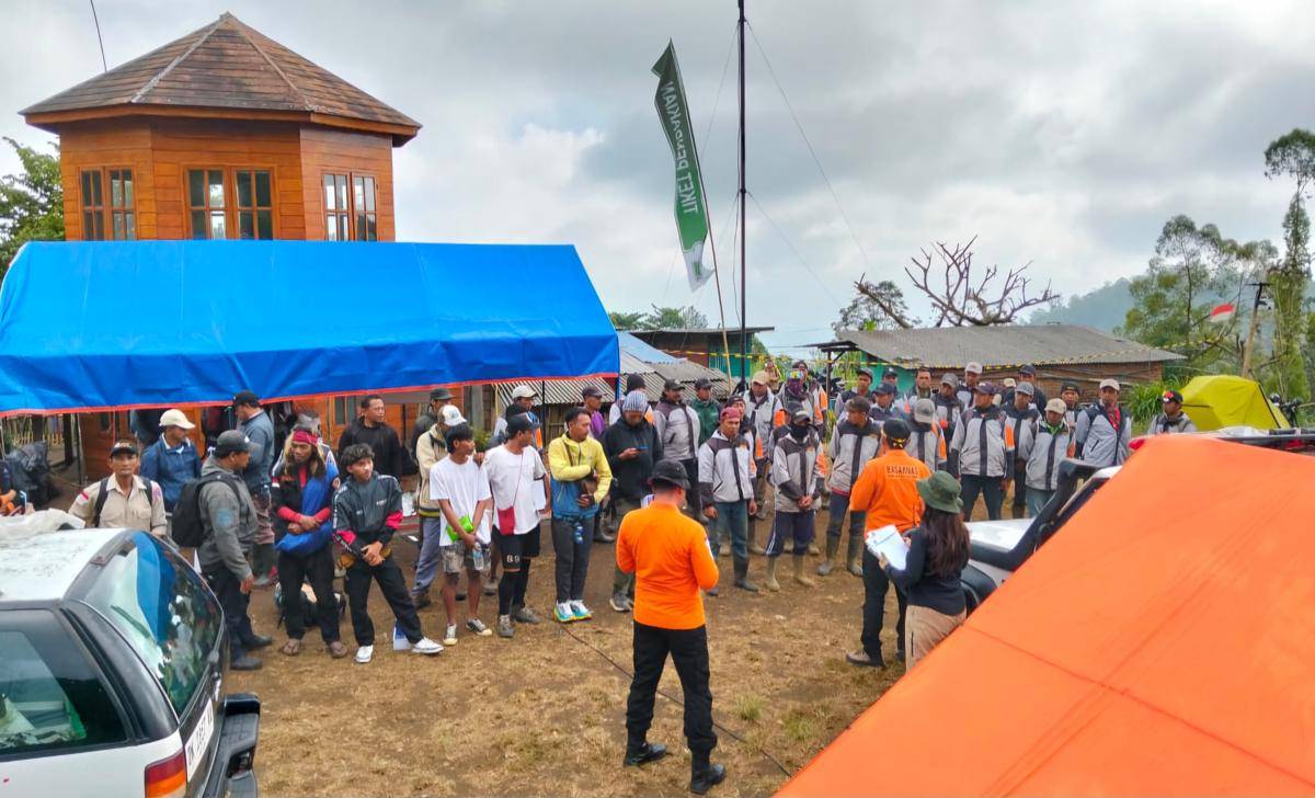 Operasi pencarian pendaki hilang di Gunung Buthak. (Dok. SAR Malang Raya)