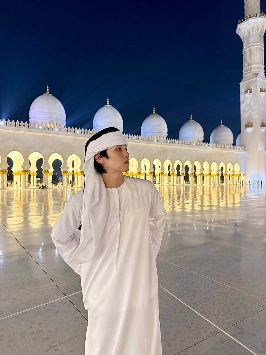 potret Son Won Ik Single's Inferno 3 di Abu Dhabi (instagram.com/hiwonik)