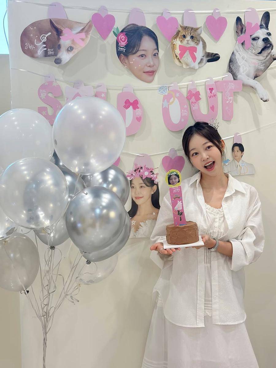 potret bridal shower Kim Ga Eun (instagram.com/ggani8918)