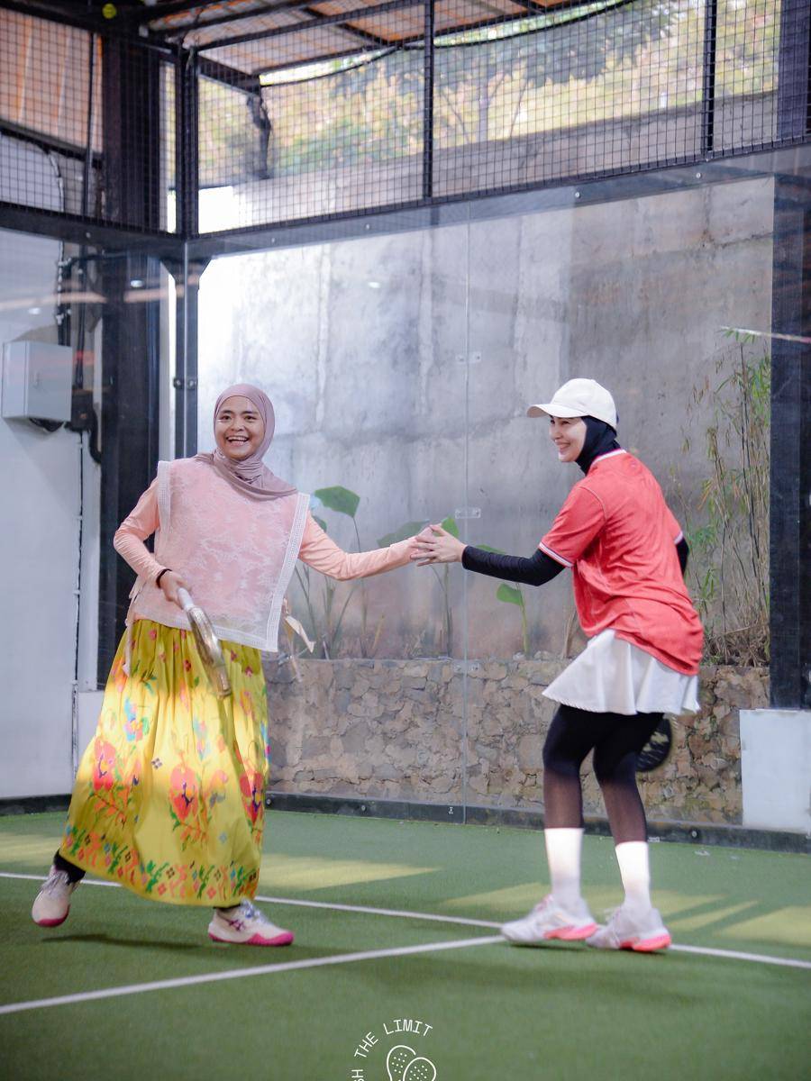 Dian Ayu, Fitrop dan Geng Turnamen Padel (Instagram.com/dianayulestari)