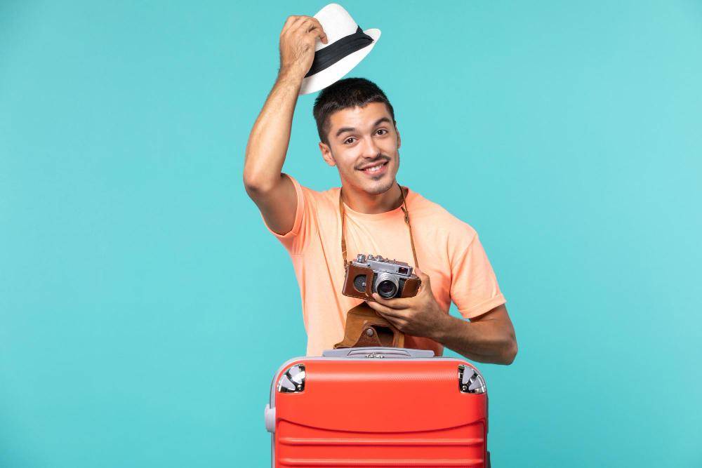 ilustrasi traveling (freepik.com/kamranaydinov)