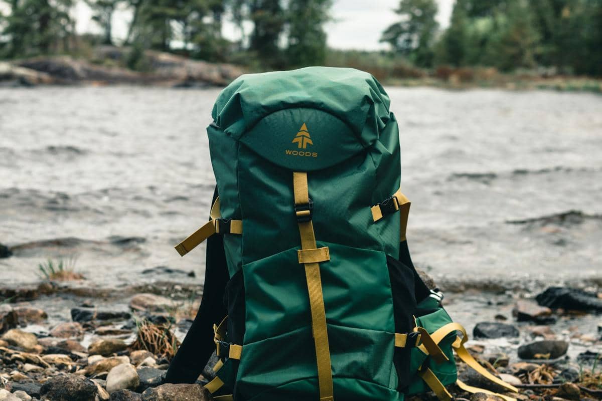 ilustrasi tas hiking (unsplash.com/Ali Kazal)