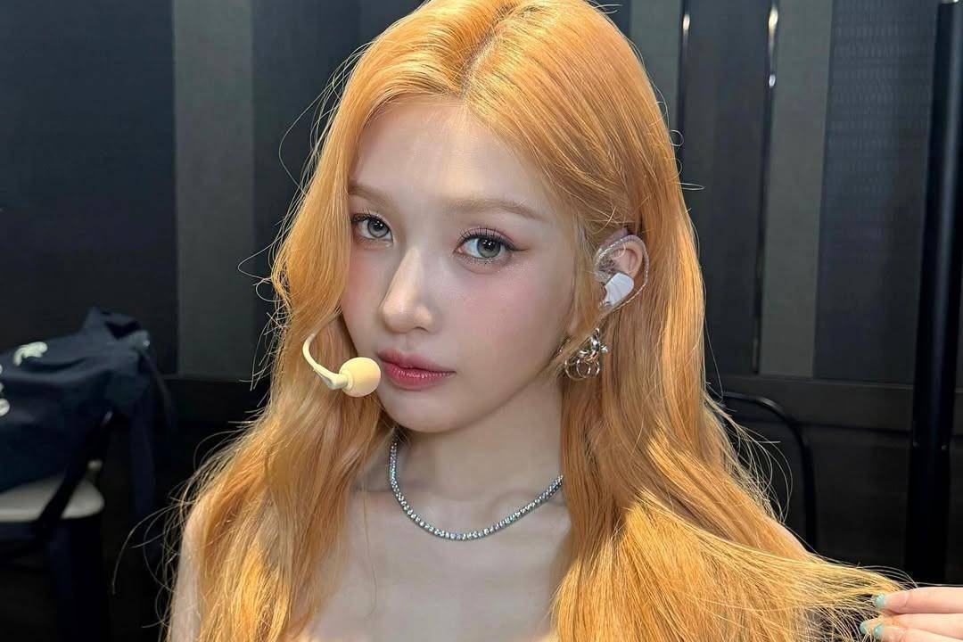 Joy Red Velvet (instagram.com/_imyour_joy)
