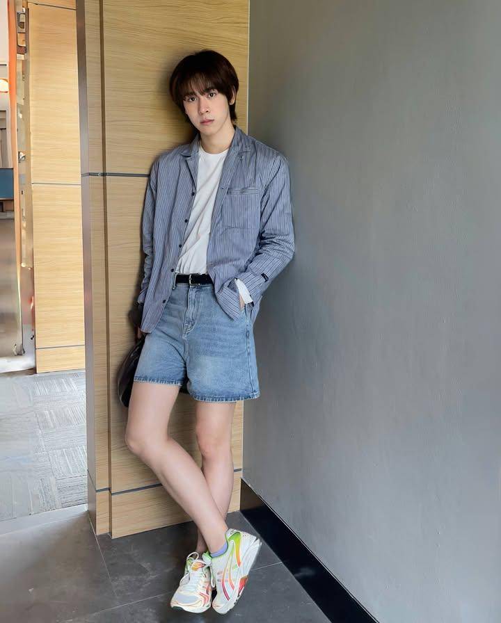 styling short jeans ala Cooper Patpasit (instagram.com/cooper_patpasit)