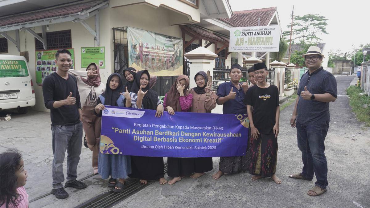 Dosen Institut Informatika dan Bisnis (IIB) Darmajaya Bekali Anak Panti dengan Keterampilan Digital dan Kewirausahaan (Dok/Humas IIB Darmajaya)