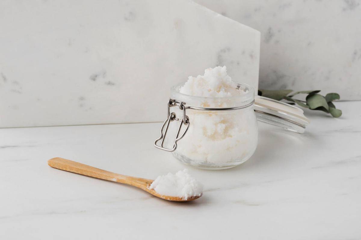 ilustrasi baking soda (freepik.com/Freepik)