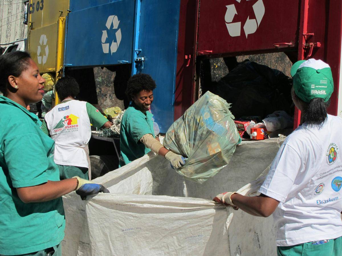 ilustrasi pengelolaan sampah (unsplash.com/Jutta Gutberlet)