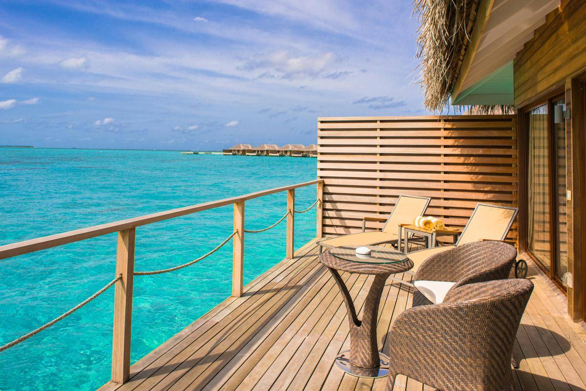 ilustrasi hotel view pantai/pexels.com