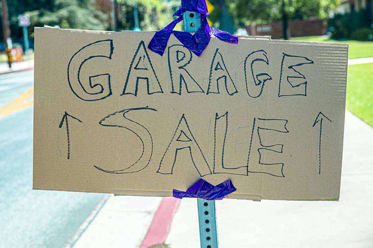 ilustrasi garage sale (pexels.com/Ekaterina Belinskaya)