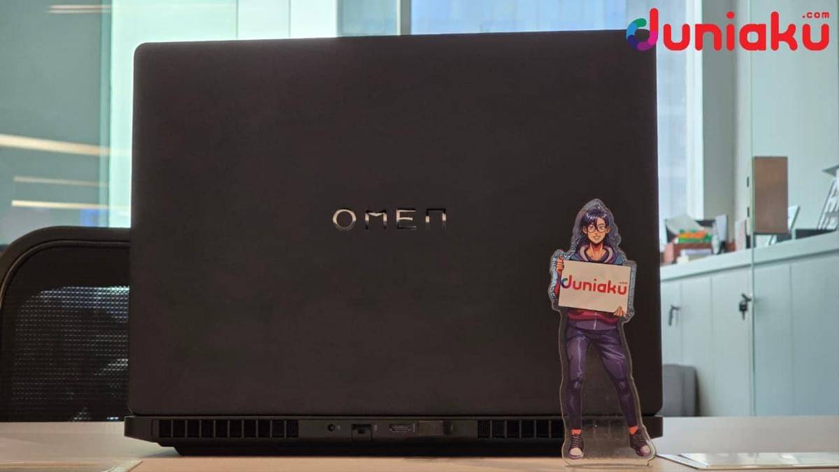 HP OMEN Max 16 04.jpg