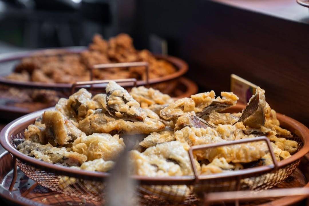 Potret menu di KAI JIN