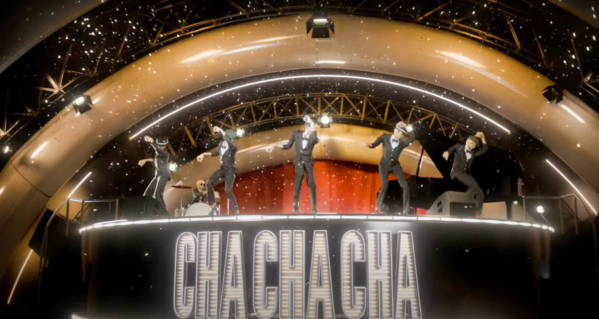CHA CHA CHA - Vince ft. G-Dragon (youtube.com/THEBLACKLABEL)