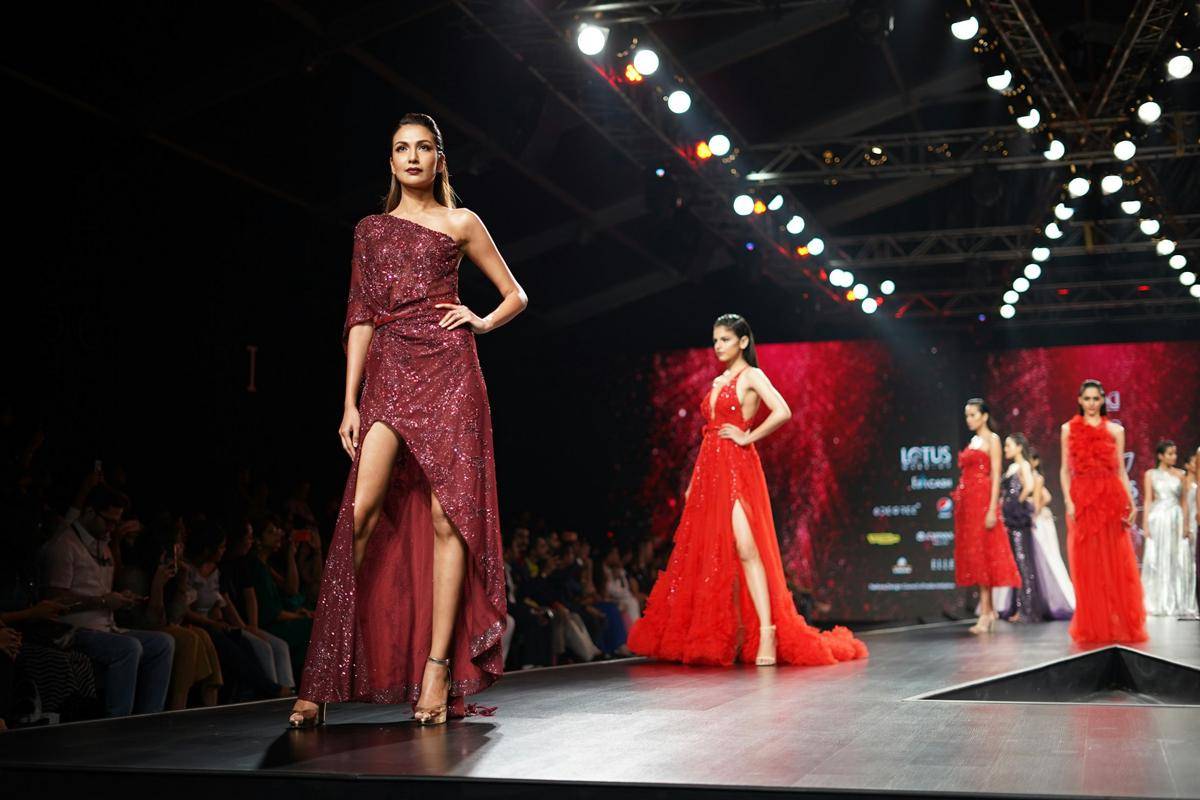 Ilustrasi fashion show (unsplash.com/Yogendra Singh)