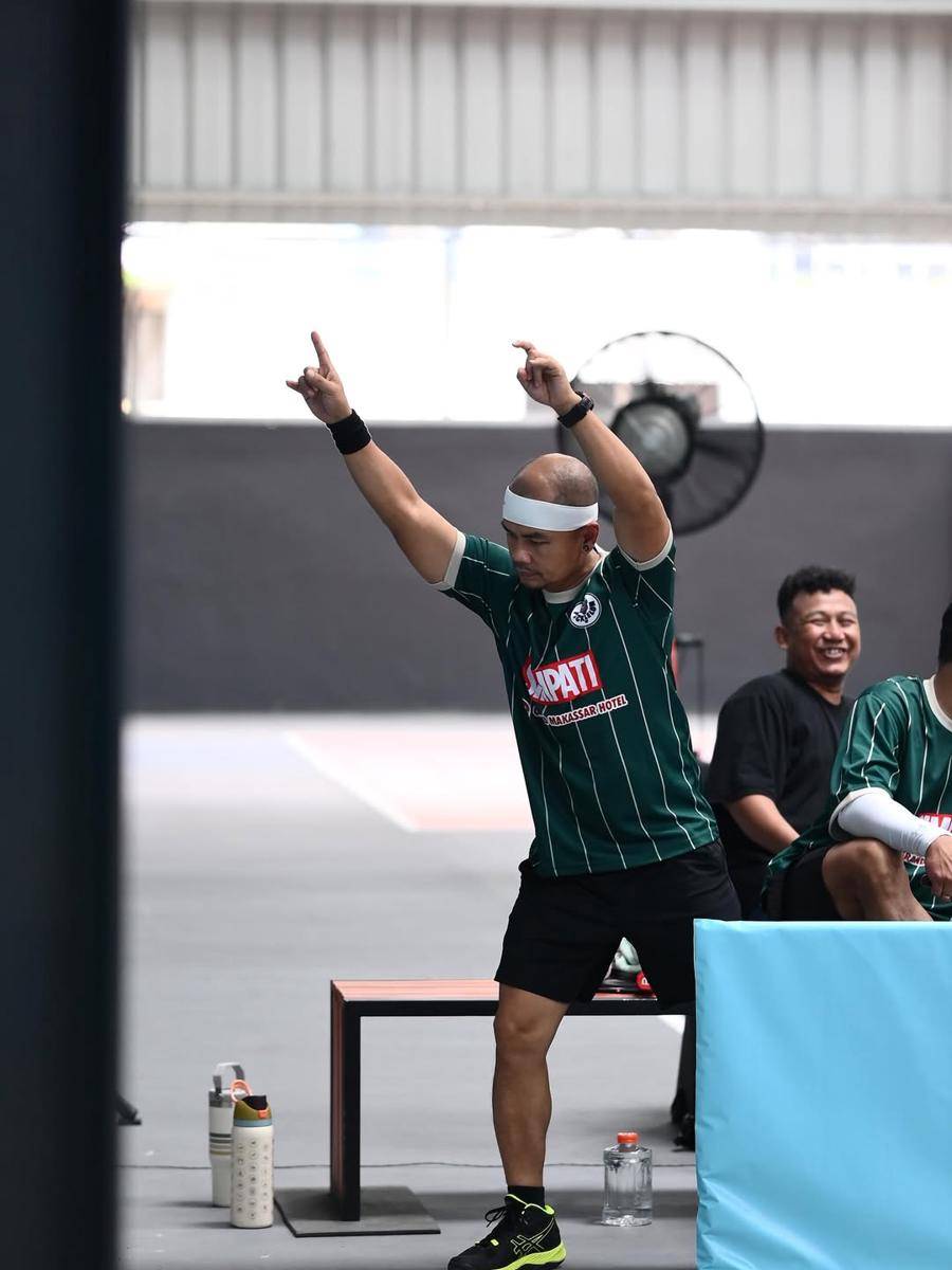 Wendi Cagur dan istri ikut turnamen pickleball