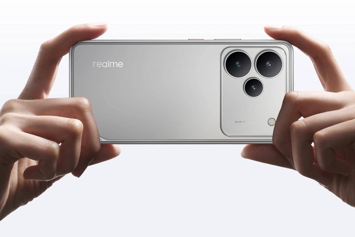 tampilan sisi belakang realme P4 5G