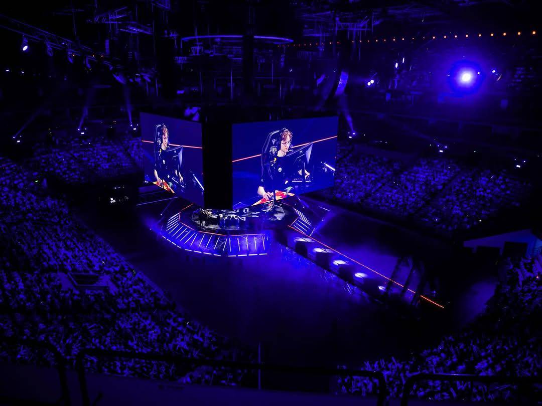 Mercedes-Benz Arena 